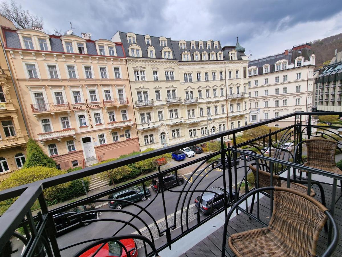 Spa Hotel Iris Karlovy Vary Exterior photo